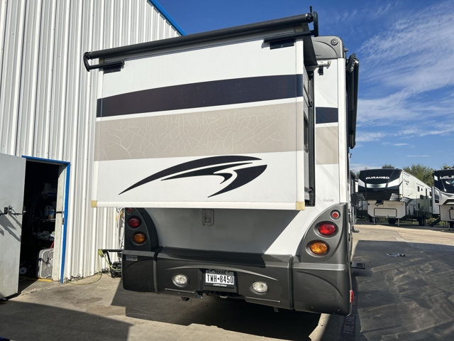 2018 Holiday Rambler Prodigy 24A — photo 7 of 8