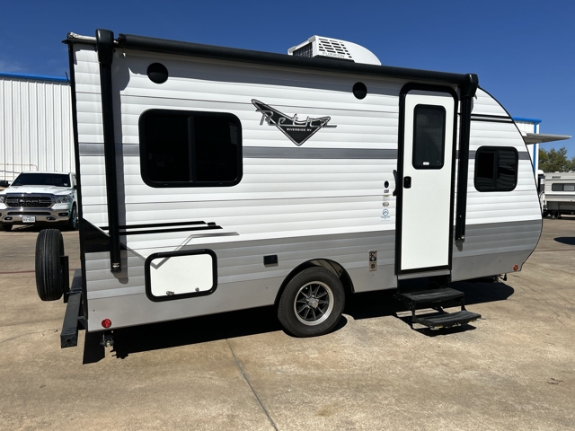 2023 Riverside RV Retro 165 — photo 5 of 8