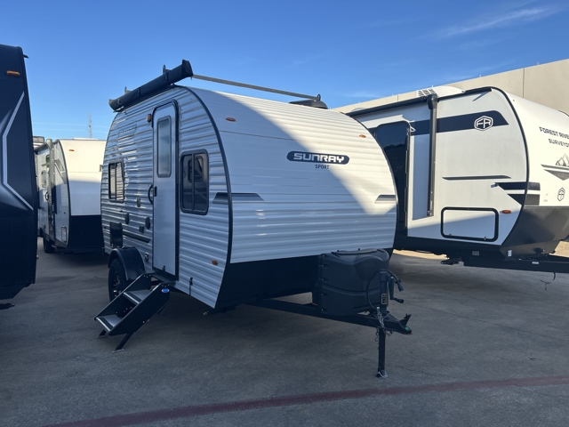 2023 Sunset Park RV Sunray 149 — photo 1 of 8