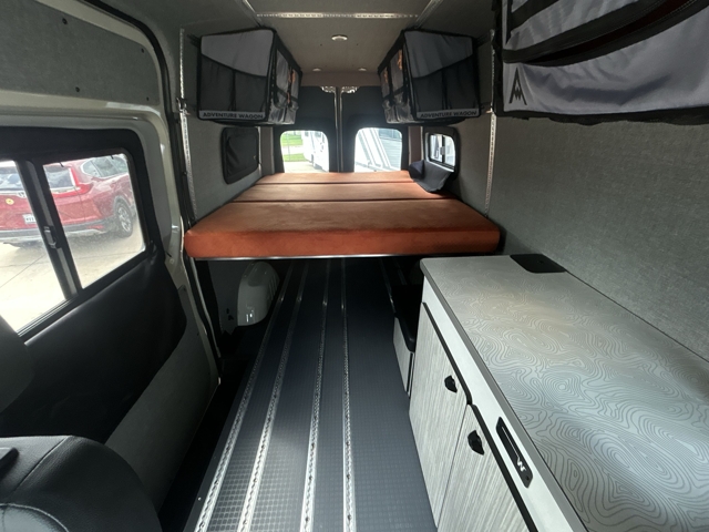 2023 Winnebago Adventure Wagon 44M — photo 3 of 8