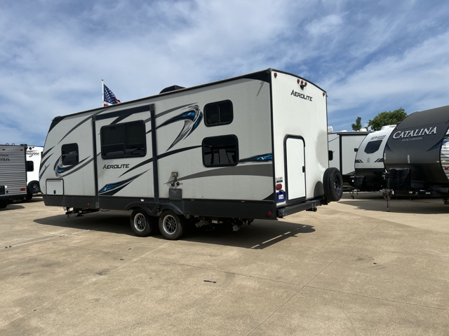 2019 Dutchmen Aerolite 2423BH — photo 7 of 8