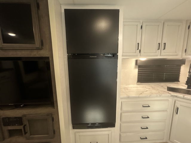 2023 Venture RV Sporttrek 291VRK — photo 8 of 8