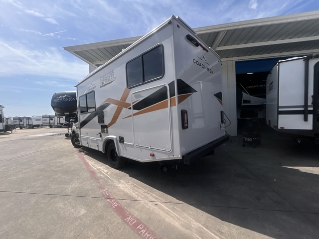 2025 Coachmen Cross Trail 20XG — photo 6 of 8