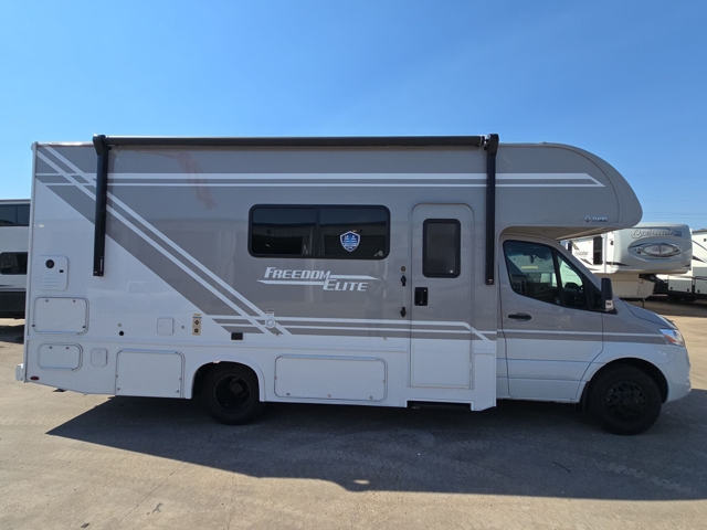 2026 Thor Freedom Elite 24FL — photo 6 of 8