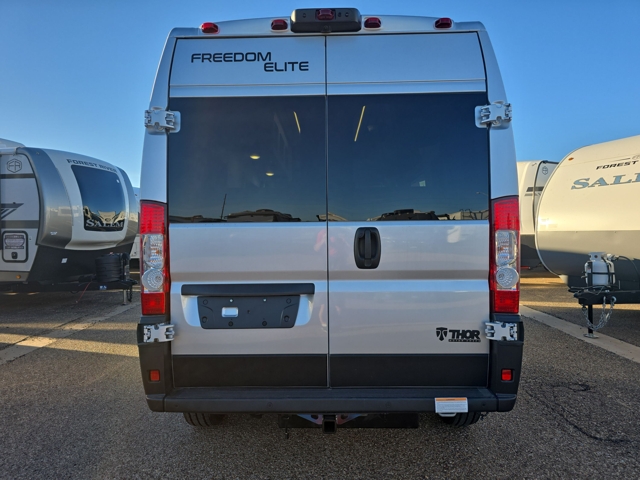 2026 Thor Freedom Elite 17D — photo 8 of 8