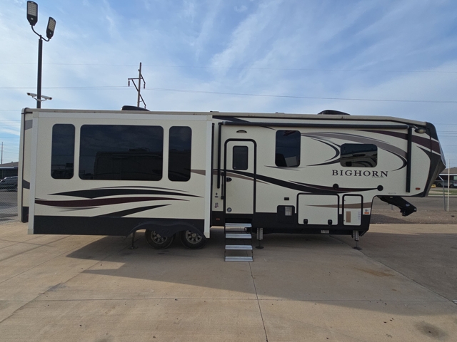2018 Heartland Bighorn 3160EL — photo 6 of 8