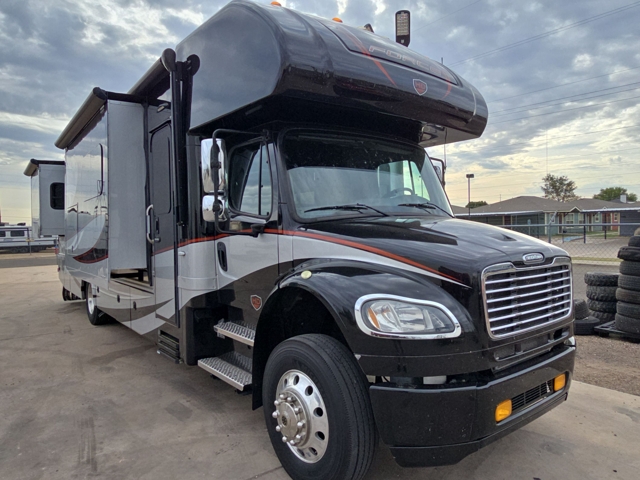 2019 Dynamax Force HD 37TS — photo 1 of 8