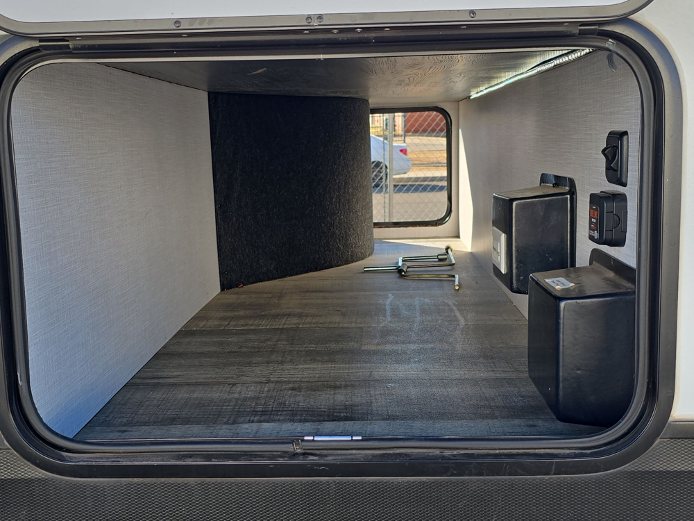 pass-through-storage