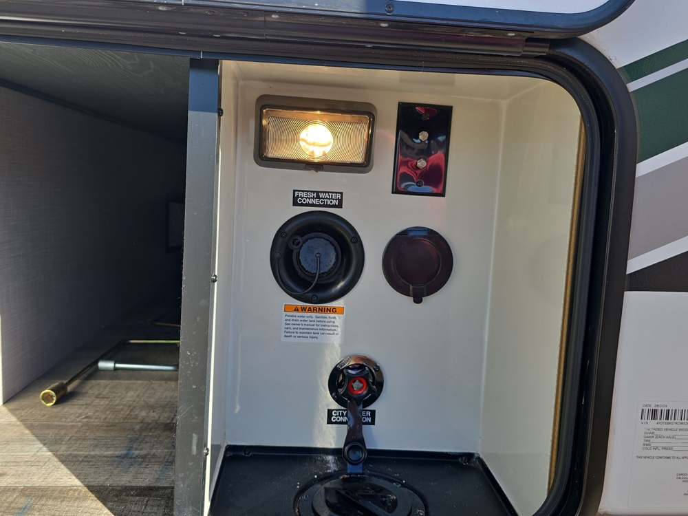 water-center-convenience-station