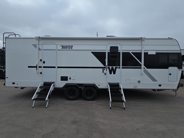 2026 Winnebago Thrive 26FKD — photo 6 of 8