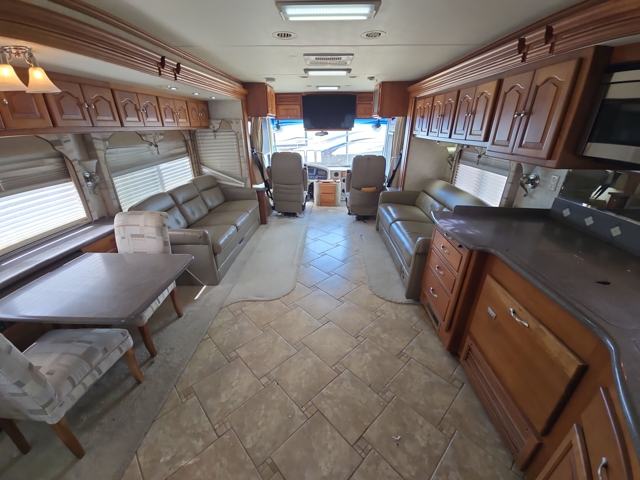 2006 Tiffin Allegro Bus 40QDP — photo 2 of 8