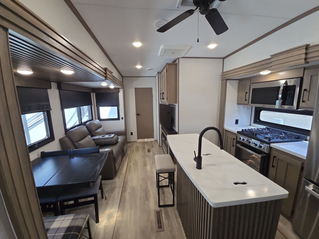 2024 K-Z RV Durango 348BHF — photo 4 of 8