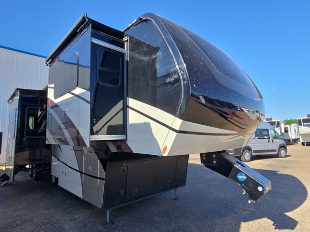 2022 Vanleigh Beacon 41FLB — photo 1 of 8