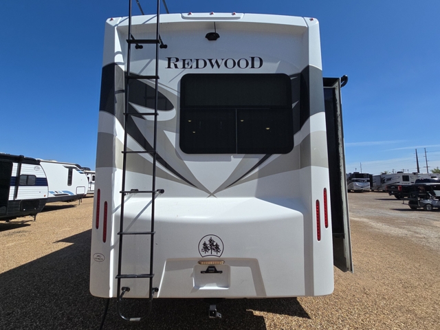 2020 Crossroads Redwood 4001LK — photo 7 of 8