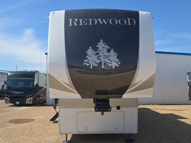 2020 Crossroads Redwood 4001LK — photo 4 of 8