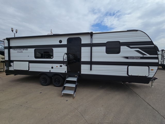 2025 Grand Design Transcend Xplor 26BHX — photo 6 of 8