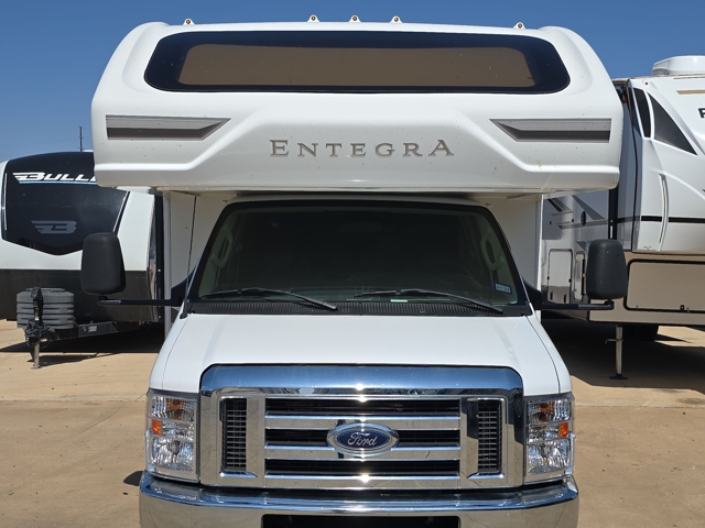 2023 Entegra Coach Odyssey 31F — photo 5 of 8