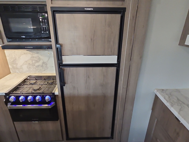 2021 Grand Design Imagine 2970RL — photo 8 of 8