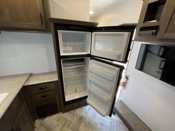 fridge-open thumbnail