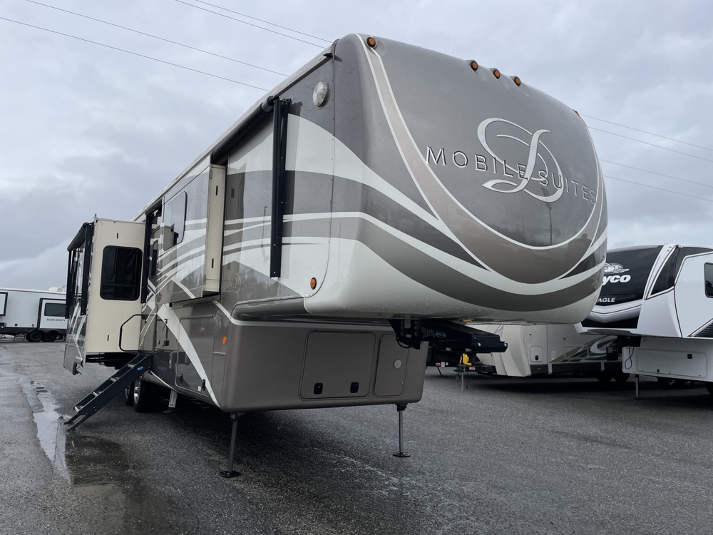 2019 Drv Luxury Suites Mobile Suites 39DBRS3 - Stock #2649771 | Byron ...