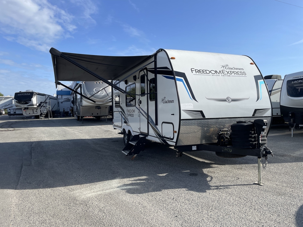 2023 Coachmen Freedom Express Select 22SE