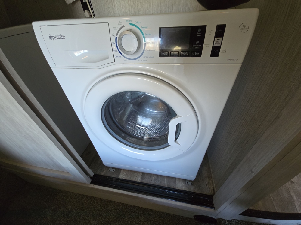 washer-dryer