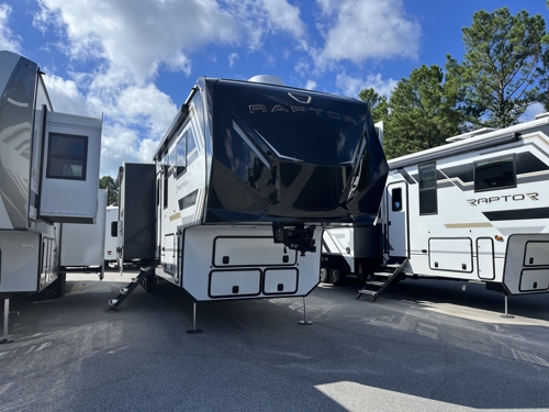 RV carousel image 1