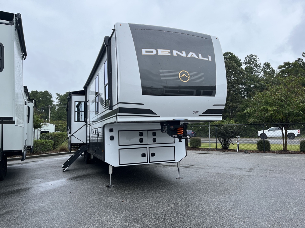 2026 Dutchmen Denali 366RK