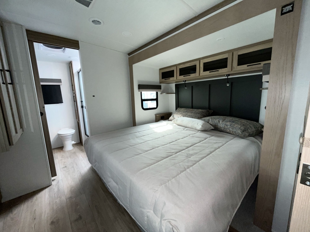 entertainment-center