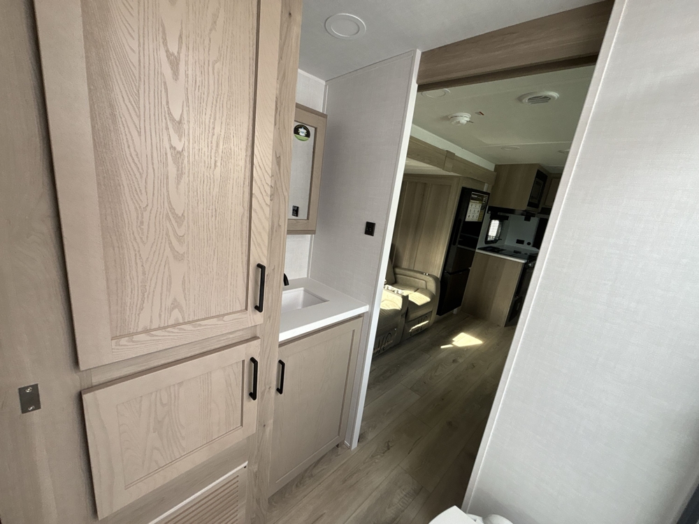 entertainment-center