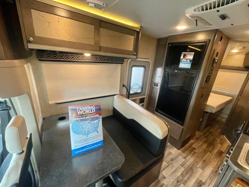 Winnebago Fuse 23T Camping World of Menifee 2211013