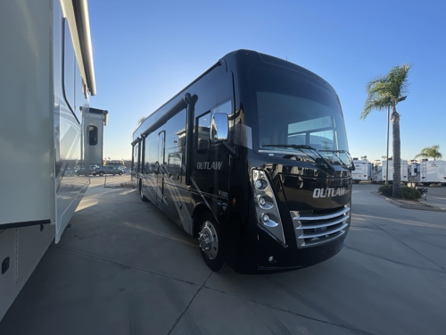 RV carousel image 1