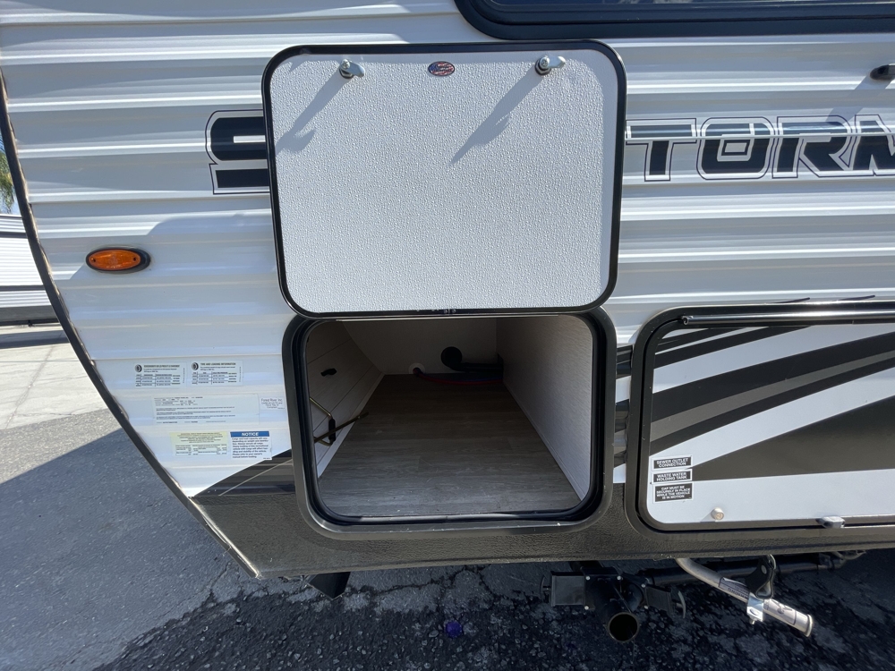 pass-through-storage