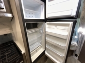 fridge-open thumbnail