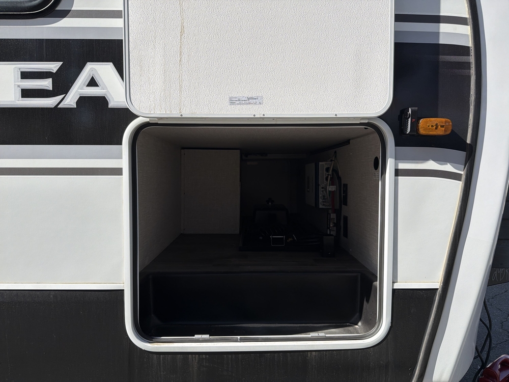 pass-through-storage