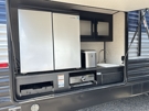 outside-kitchen