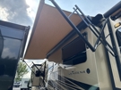 awning-1