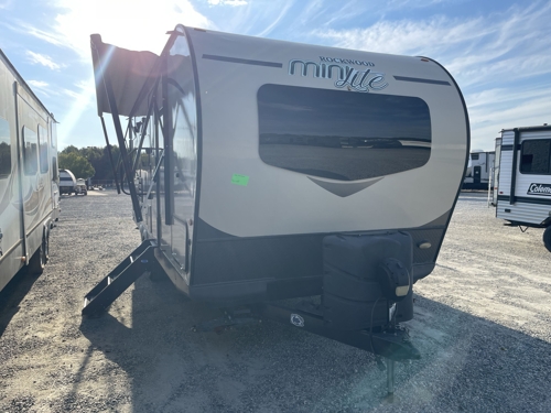 outside-speakers