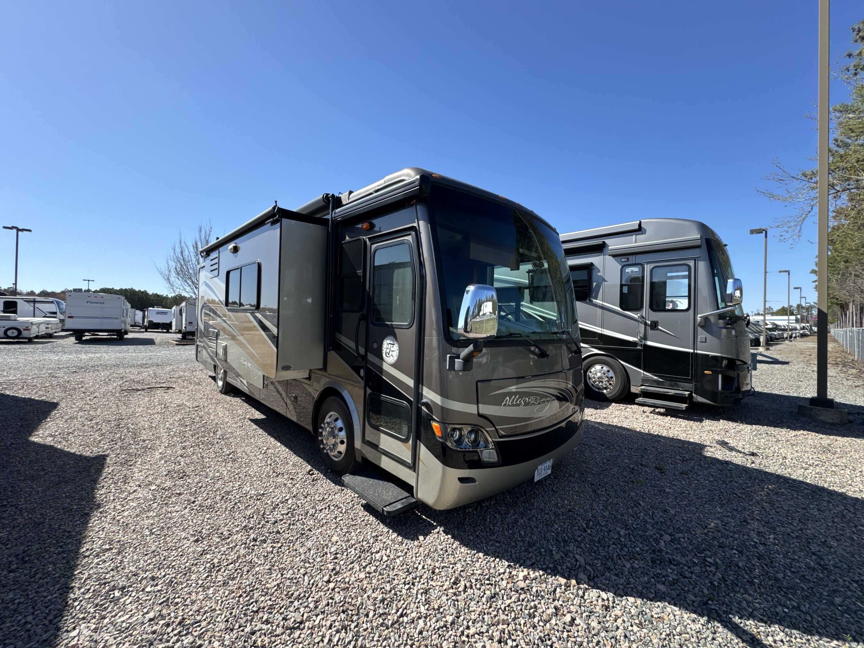 New or Used Tiffin Allegro Breeze 32br RVs for Sale | Camping World