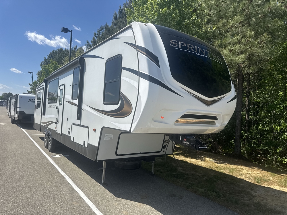 2021 Keystone Sprinter Limited 3530DEN