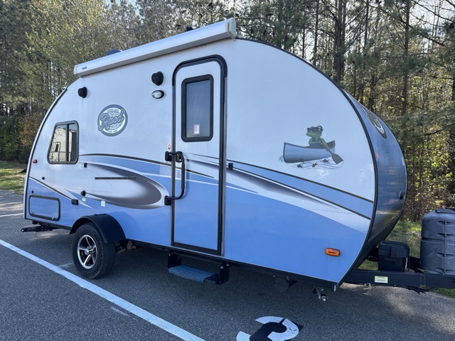 2017 Forest River R-pod 176T — photo 6 of 8