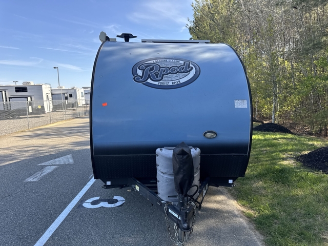 2017 Forest River R-pod 176T — photo 5 of 8