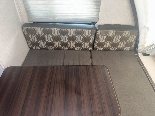 2017 Forest River R-pod 176T — photo 3 of 8