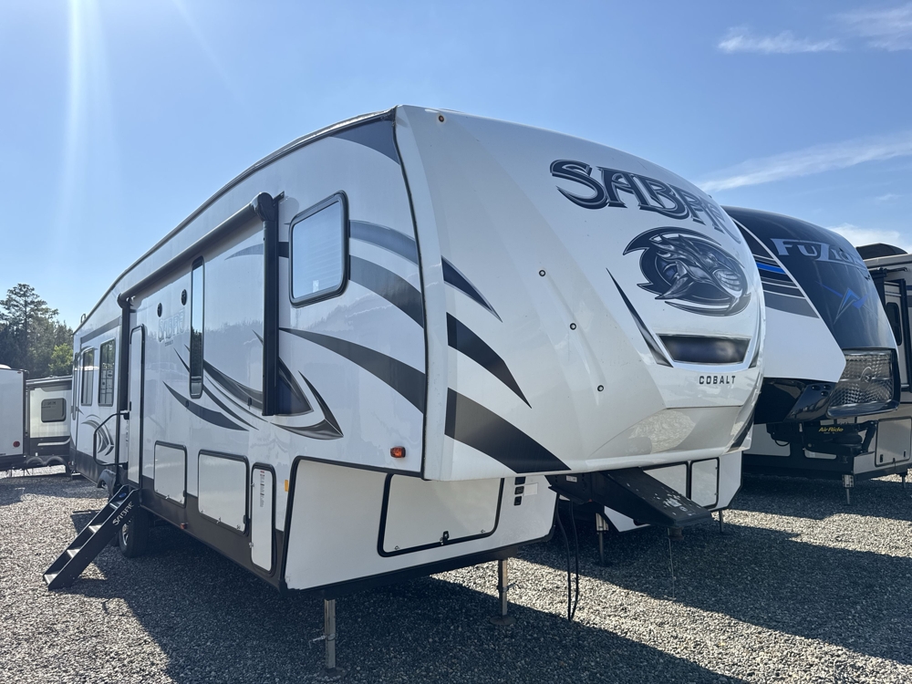 2019 Forest River Sabre 36BHQ