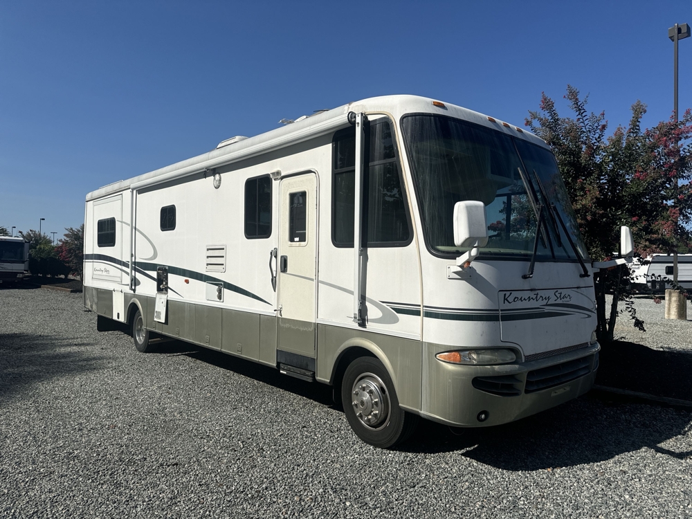 2002 Newmar Kountry Star 3797-WORKHORSE