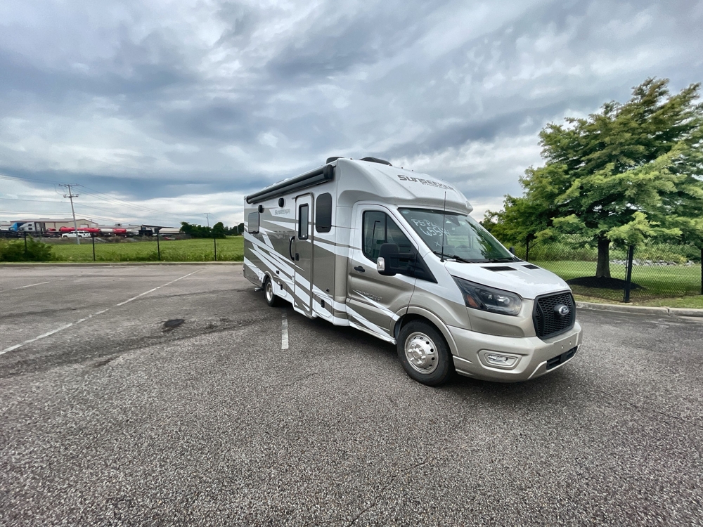 2025 Forest River Sunseeker Ts 2380F - Stock #2362628 | Olive Branch