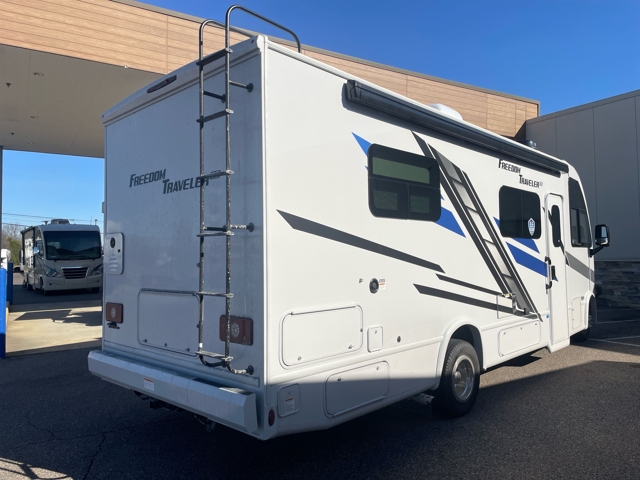 2026 Thor Freedom Traveler A26 — photo 7 of 8
