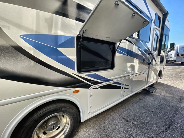 2023 Thor Ace 29D — photo 7 of 8