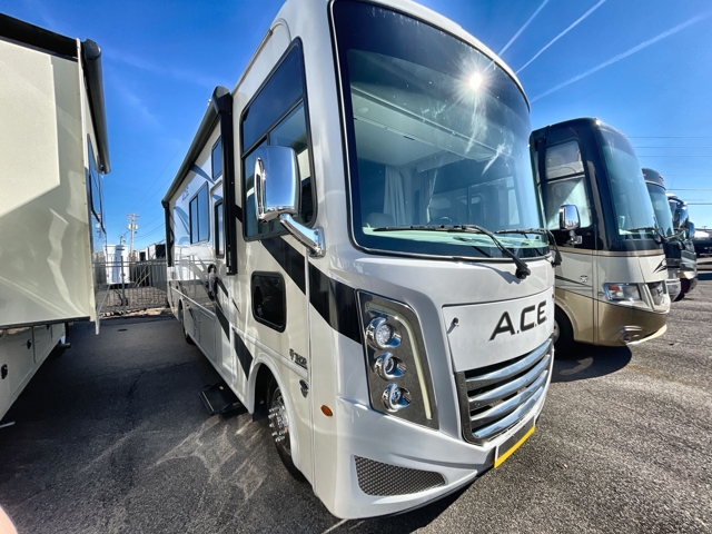 2023 Thor Ace 29D — photo 1 of 8