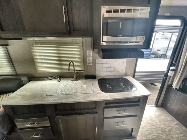 2019 Dutchmen Kodiak Cub 186E — photo 4 of 8